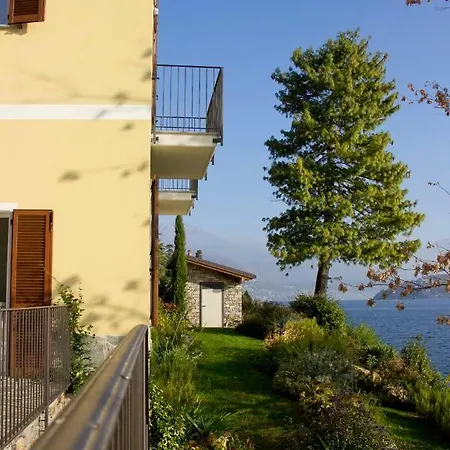 Lägenhet Lakefront Del Pierangelo *